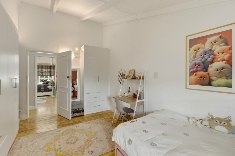 6 Bedroom Property for Sale in La Concorde Western Cape